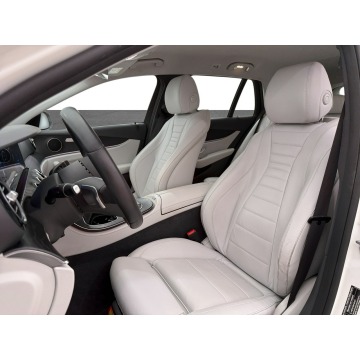Mercedes - Benz E-klasa  Kombi 2023,  2.0 hybryda, automat - Na sprzedaż za 139 900 zł - Warszawa - zdjęcie 10