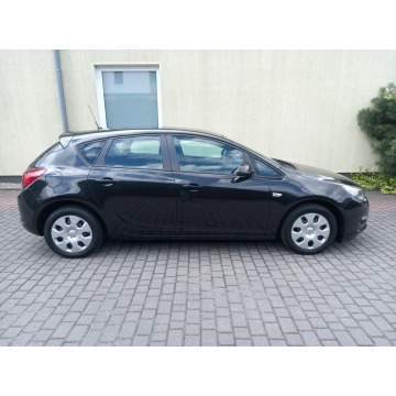 Opel Astra  Hatchback 2013,  1.7 diesel - Na sprzedaż za 13 900 zł - Nowe - zdjęcie 10