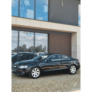 Audi A5  Coupe/Sportowy 2010,  2.0 diesel - Na sprzedaż za 36 899 zł - Tychy - zdjęcie 5