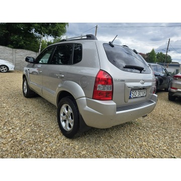 Hyundai Tucson  SUV 2010,  2.0 benzyna+LPG - Na sprzedaż za 16 900 zł - Sosnowiec - zdjęcie 4