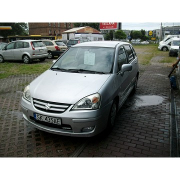 Suzuki Liana - Do miasta i na trasę