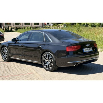 Audi A8  Sedan/Limuzyna 2011,  4.2 benzyna, automat - Na sprzedaż za 62 900 zł - Banino - zdjęcie 7