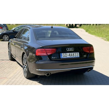 Audi A8  Sedan/Limuzyna 2011,  4.2 benzyna, automat - Na sprzedaż za 62 900 zł - Banino - zdjęcie 8