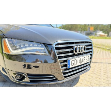 Audi A8  Sedan/Limuzyna 2011,  4.2 benzyna, automat - Na sprzedaż za 62 900 zł - Banino - zdjęcie 5