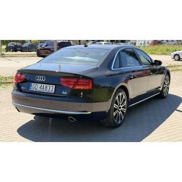 Audi A8  Sedan/Limuzyna 2011,  4.2 benzyna, automat - Na sprzedaż za 62 900 zł - Banino - zdjęcie 11