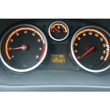 Opel Corsa  Hatchback 2006,  1.2 benzyna - Na sprzedaż za 8 777,00 zł - Piła - zdjęcie 5