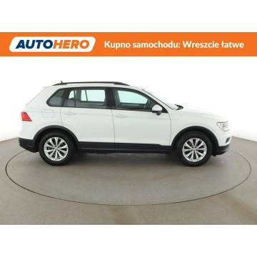 Volkswagen Tiguan  SUV 2017,  1.4 benzyna - Na sprzedaż za 52 900 zł - Warszawa - zdjęcie 9