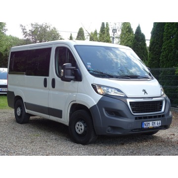 Peugeot Boxer  Bus 2017,  2.0 diesel - Na sprzedaż za 48 900 zł - Kościerzyna - zdjęcie 4