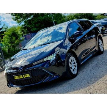 Toyota Corolla  Kombi 2022,  1.8 hybryda, automat - Na sprzedaż za 69 900 zł - Szczecin - zdjęcie 2
