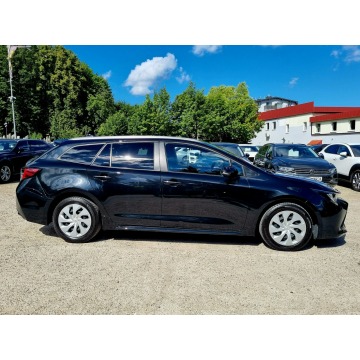 Toyota Corolla  Kombi 2022,  1.8 hybryda, automat - Na sprzedaż za 69 900 zł - Szczecin - zdjęcie 7