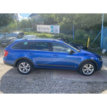 Skoda Superb  Kombi 2014,  2.0 diesel, automat - Na sprzedaż za 44 997 zł - Gdańsk - zdjęcie 3