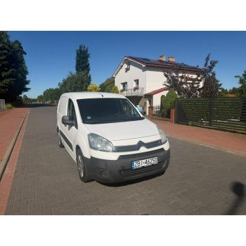 Citroen Berlingo 2013,  1.6 benzyna+LPG - Na sprzedaż za 17 900 zł - Białogard - zdjęcie 4