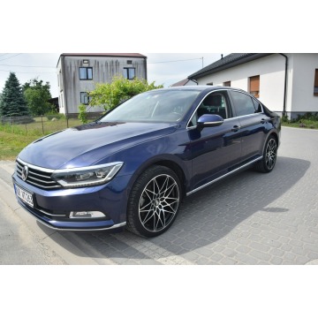 Volkswagen Passat  Sedan/Limuzyna 2017,  2.0 diesel - Na sprzedaż za 50 900 zł - Majdan Sieniawski - zdjęcie 8