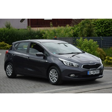 Kia Cee'd - 1.4B Klima 157 TYS KM Hak 2 KPL KÓŁ Sprowadzony