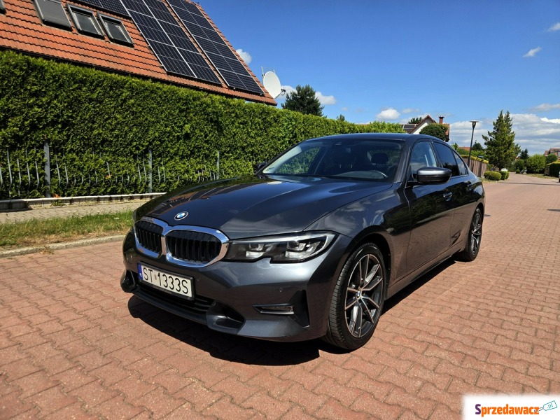 BMW Seria 3  Sedan/Limuzyna 2019,  2.0 diesel, automat - Na sprzedaż za 88 900 zł - Tychy