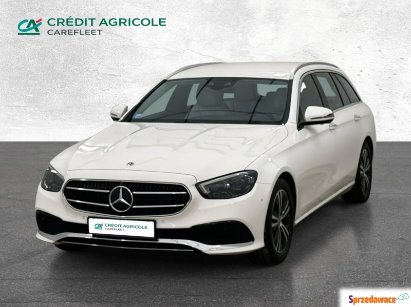 Mercedes - Benz E-klasa  Kombi 2023,  2.0 hybryda, automat - Na sprzedaż za 139 900 zł - Warszawa