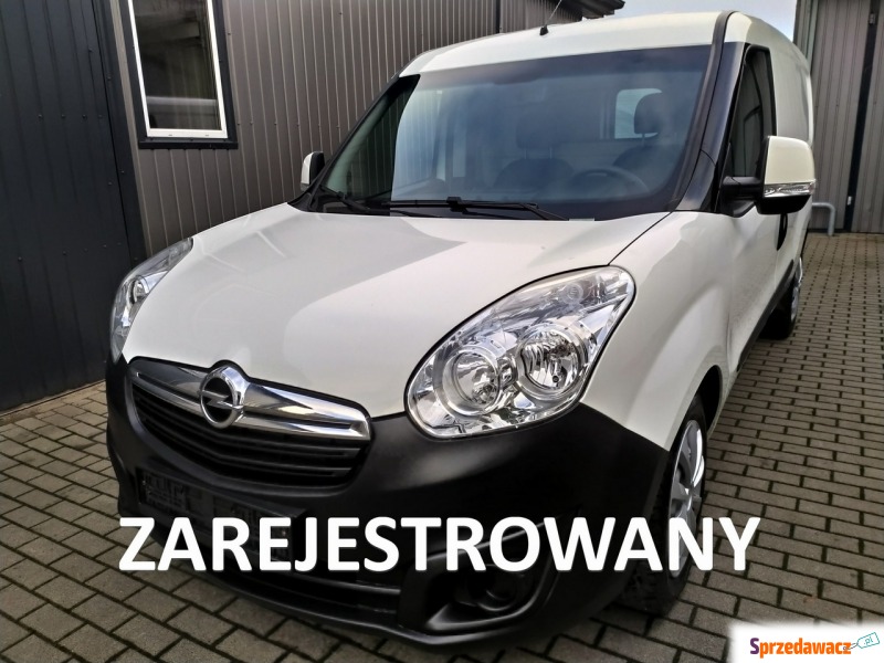 Opel Combo 2018,  1.2 diesel - Na sprzedaż za 29 900 zł - Strzała