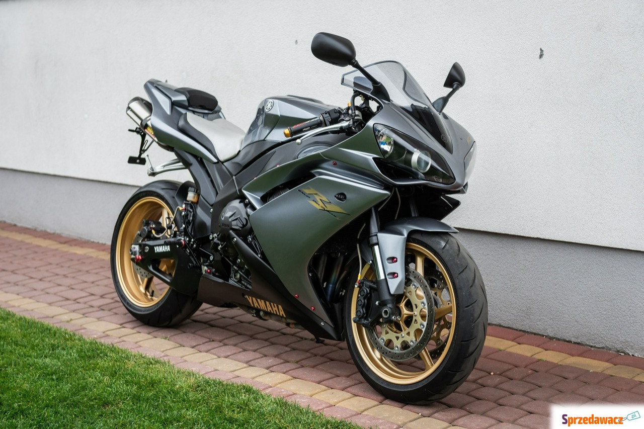 Yamaha R1 - RN 19 R 2008 Raty...
