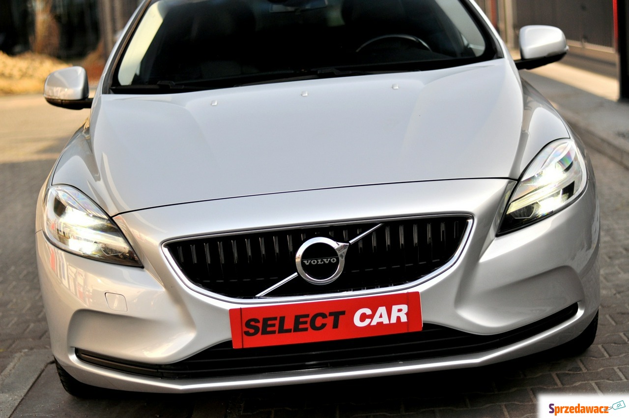 Volvo V40 2016