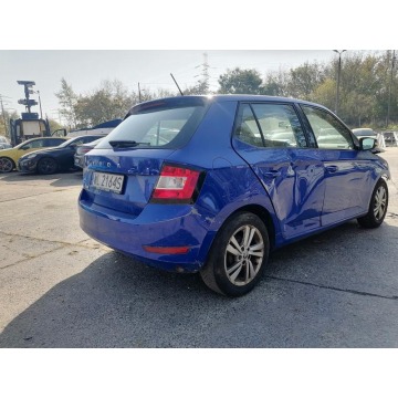 Skoda Fabia  Hatchback 2021,  1.0 benzyna - Na sprzedaż za 24 600 zł - Warszawa - zdjęcie 2