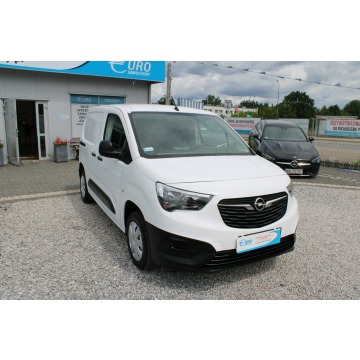 Opel Combo 2022,  1.2 benzyna - Na sprzedaż za 45 900 zł - Warszawa - zdjęcie 4