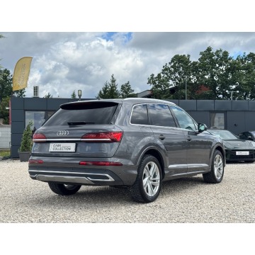 Audi Q7  SUV 2023,  2.0 benzyna, automat - Na sprzedaż za 199 900 zł - Michałowice-Wieś - zdjęcie 4