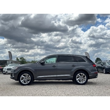 Audi Q7  SUV 2023,  2.0 benzyna, automat - Na sprzedaż za 199 900 zł - Michałowice-Wieś - zdjęcie 7