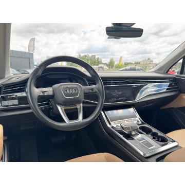 Audi Q7  SUV 2023,  2.0 benzyna, automat - Na sprzedaż za 199 900 zł - Michałowice-Wieś - zdjęcie 11