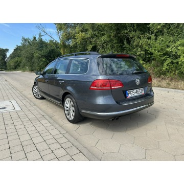 Volkswagen Passat  Kombi 2013,  2.0 diesel - Na sprzedaż za 31 999 zł - Gostyń - zdjęcie 4