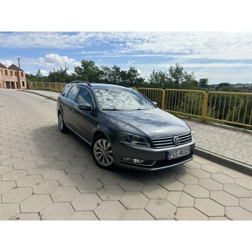 Volkswagen Passat 2.0 TDI Navi Klimatronic Kamera