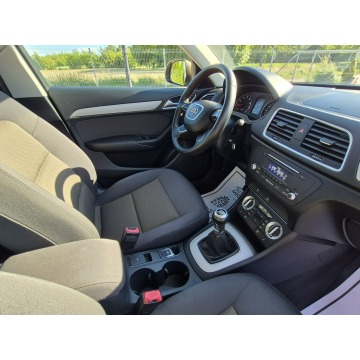 Audi Q3  SUV 2011,  2.0 benzyna - Na sprzedaż za 44 900 zł - Łosino - zdjęcie 5