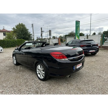 Opel Astra  Kabriolet 2006,  1.8 benzyna - Na sprzedaż za 15 900 zł - Warszawa - zdjęcie 8