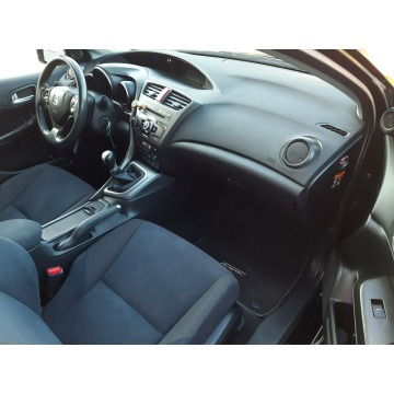 Honda Civic  Hatchback 2012,  1.8 benzyna - Na sprzedaż za 35 900 zł - Olsztyn - zdjęcie 9