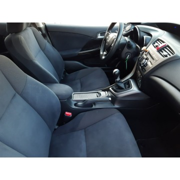 Honda Civic  Hatchback 2012,  1.8 benzyna - Na sprzedaż za 35 900 zł - Olsztyn - zdjęcie 7