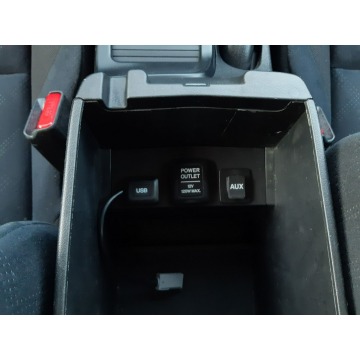 Honda Civic  Hatchback 2012,  1.8 benzyna - Na sprzedaż za 35 900 zł - Olsztyn - zdjęcie 12