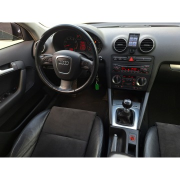 Audi A3  Hatchback 2005,  1.6 benzyna - Na sprzedaż za 26 900 zł - Olsztyn - zdjęcie 5