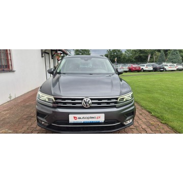 Volkswagen Tiguan  SUV 2019,  2.0 diesel, automat - Na sprzedaż za 79 800 zł - Paproć - zdjęcie 2