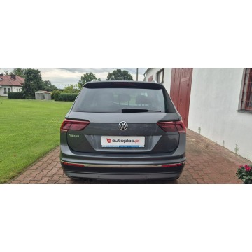 Volkswagen Tiguan  SUV 2019,  2.0 diesel, automat - Na sprzedaż za 79 800 zł - Paproć - zdjęcie 6