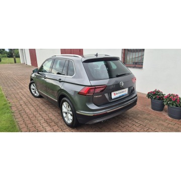 Volkswagen Tiguan  SUV 2019,  2.0 diesel, automat - Na sprzedaż za 79 800 zł - Paproć - zdjęcie 5