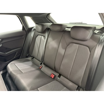 Audi A3  Hatchback 2023,  2.0 diesel, automat - Na sprzedaż za 64 900 zł - Warszawa - zdjęcie 12