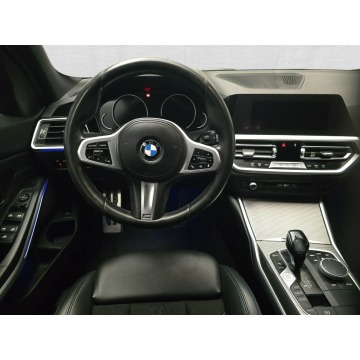 BMW Seria 3  Kombi 2020,  2.0 benzyna, automat - Na sprzedaż za 55 350 zł - Komorniki - zdjęcie 10