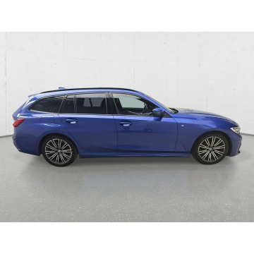 BMW Seria 3  Kombi 2020,  2.0 benzyna, automat - Na sprzedaż za 55 350 zł - Komorniki - zdjęcie 8