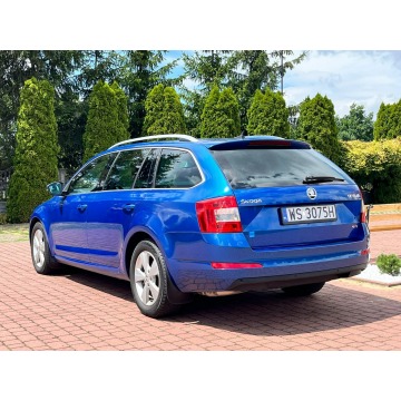 Skoda Octavia  Kombi 2014,  2.0 diesel - Na sprzedaż za 35 900 zł - Nowe Iganie - zdjęcie 3