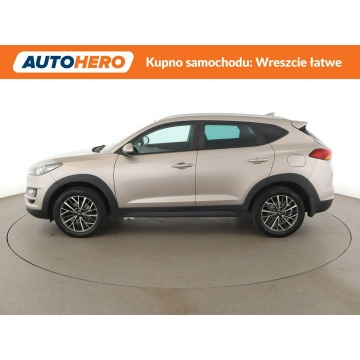 Hyundai Tucson  SUV 2019,  1.6 benzyna - Na sprzedaż za 60 000 zł - Warszawa - zdjęcie 2