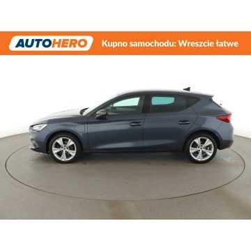 Seat Leon  Hatchback 2020,  1.4 hybryda, automat - Na sprzedaż za 65 300 zł - Warszawa - zdjęcie 2