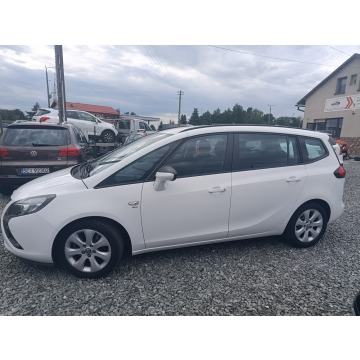 Opel Zafira  Minivan/Van 2016,  1.4 benzyna - Na sprzedaż za 31 500 zł - Pogwizdów - zdjęcie 2