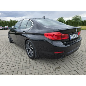 BMW Seria 5  Sedan/Limuzyna 2018,  2.0 benzyna, automat - Na sprzedaż za 87 900 zł - Kutno - zdjęcie 12