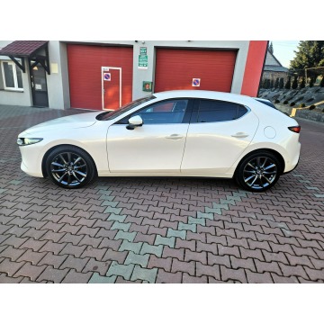 Mazda 3  Hatchback 2019,  1.8 diesel - Na sprzedaż za 56 990 zł - Zagórze - zdjęcie 4