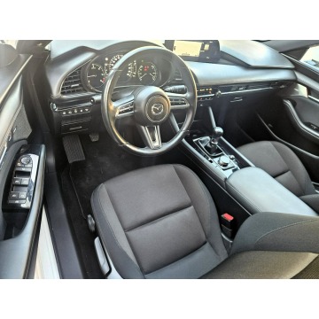 Mazda 3  Hatchback 2019,  1.8 diesel - Na sprzedaż za 56 990 zł - Zagórze - zdjęcie 8