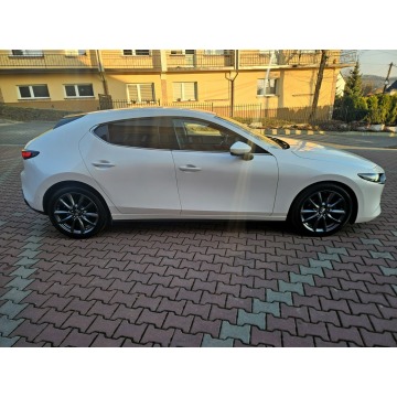 Mazda 3  Hatchback 2019,  1.8 diesel - Na sprzedaż za 56 990 zł - Zagórze - zdjęcie 9